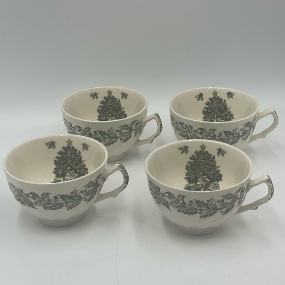 Johnson Brothers Other - JOHNSON BROTHERS “Merry Christmas”   Set of 4 Coffee/Tea Cups - Made in England